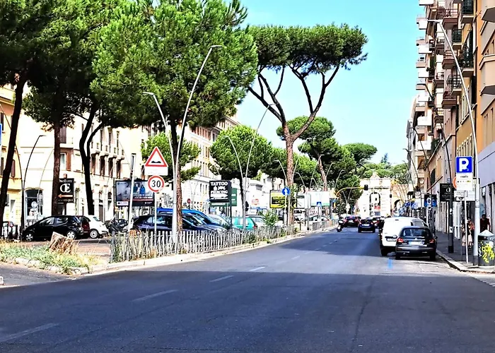 San Giovanni Metro Flat *